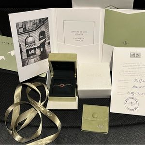 (SOLD) Van Cleef and Arpels sweet alhambra heart bracelet Retail $1560